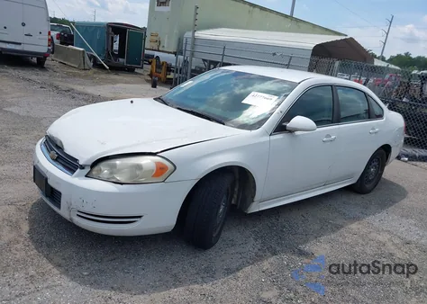 2011 Chevrolet Impala Police z USA, uszkodzony, nr VIN 2G1WD5EM6B1152372